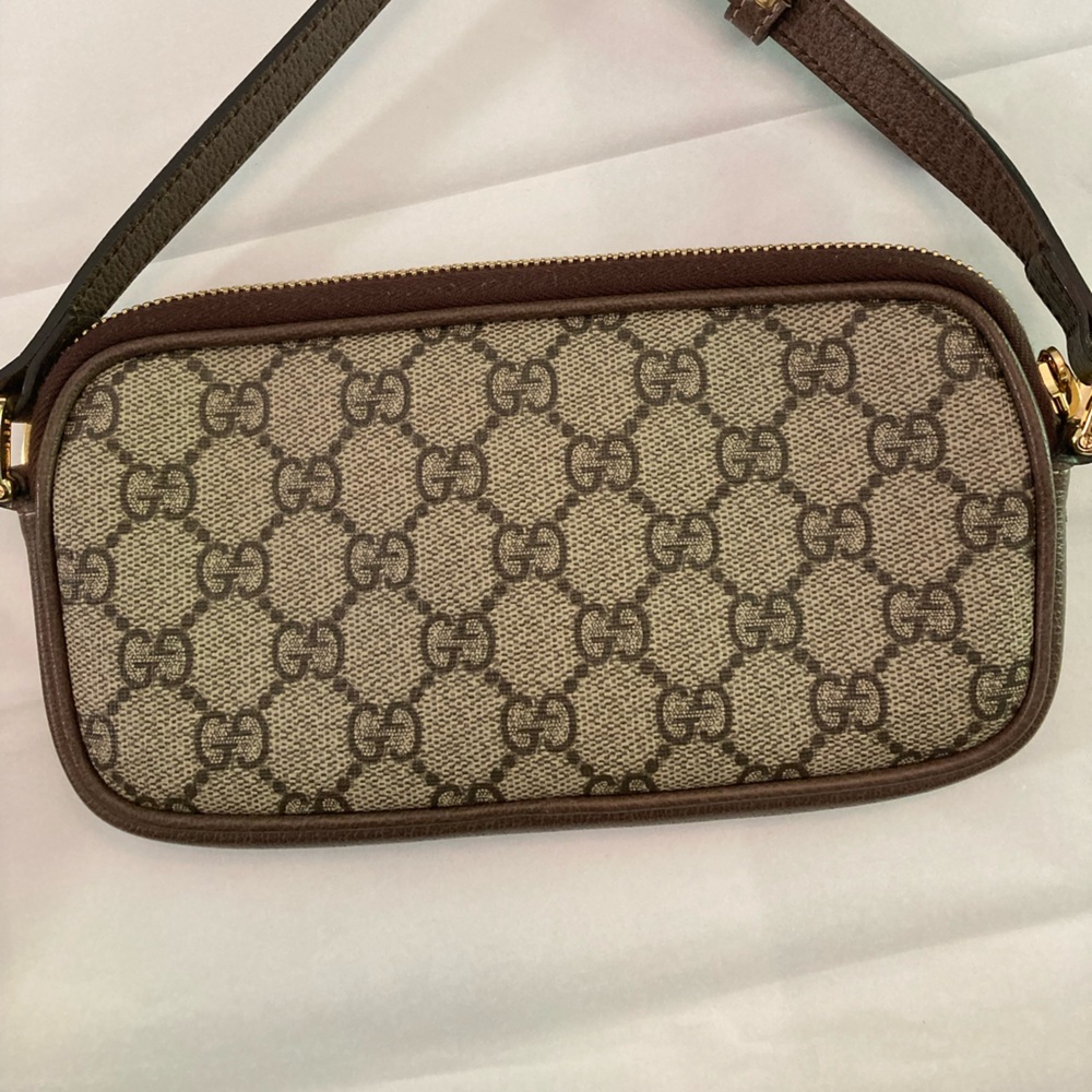 SOLD ‼️Gucci Crossbody Bag in Brown and Green with Signature Monogram - Picture 6 of 16